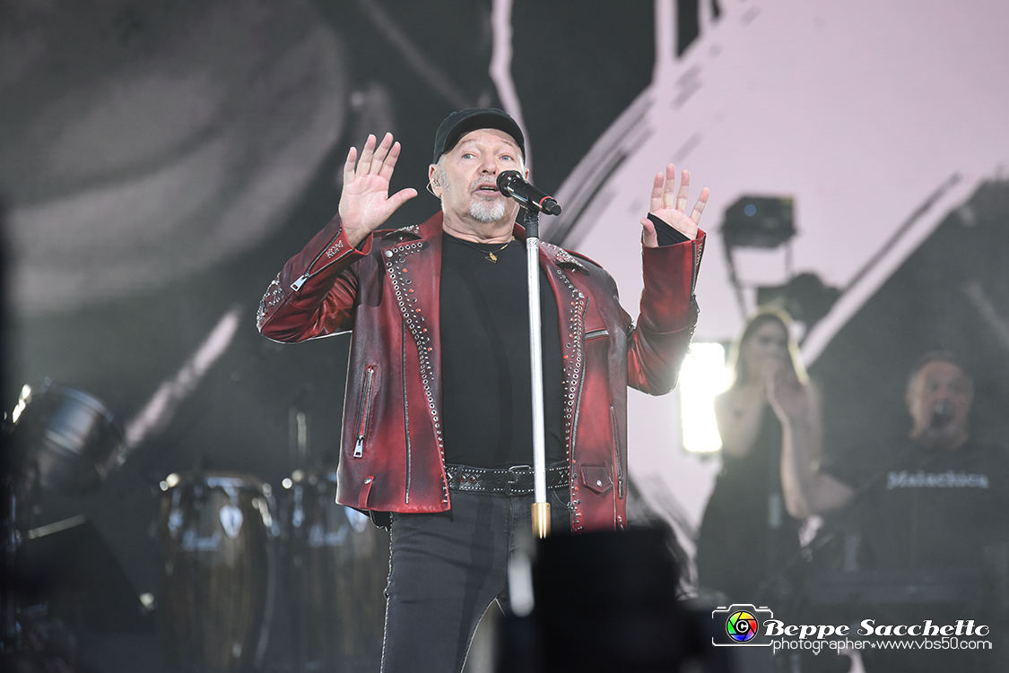 VBS_2103 - Concerto Vasco Rossi - Vasco Live Tour 2022.jpg